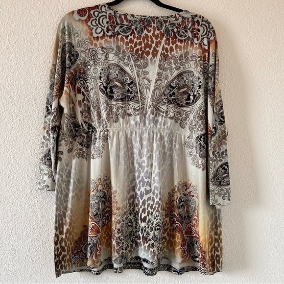 CATO Women XL Butterfly Cheetah V neck Western Blouse Rhinestones stretchy Boho - Picture 9 of 11